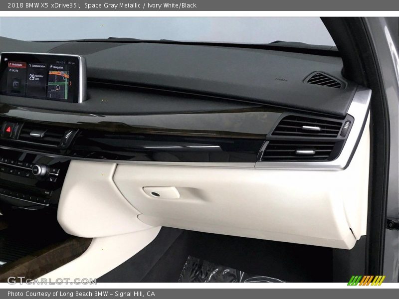 Space Gray Metallic / Ivory White/Black 2018 BMW X5 xDrive35i
