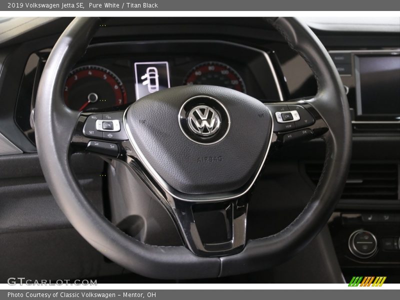 Pure White / Titan Black 2019 Volkswagen Jetta SE