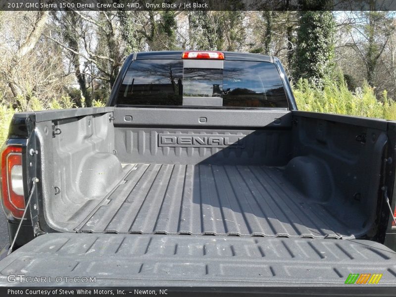Onyx Black / Jet Black 2017 GMC Sierra 1500 Denali Crew Cab 4WD