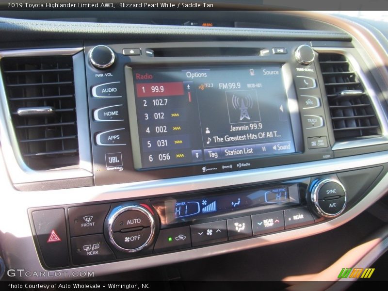 Blizzard Pearl White / Saddle Tan 2019 Toyota Highlander Limited AWD