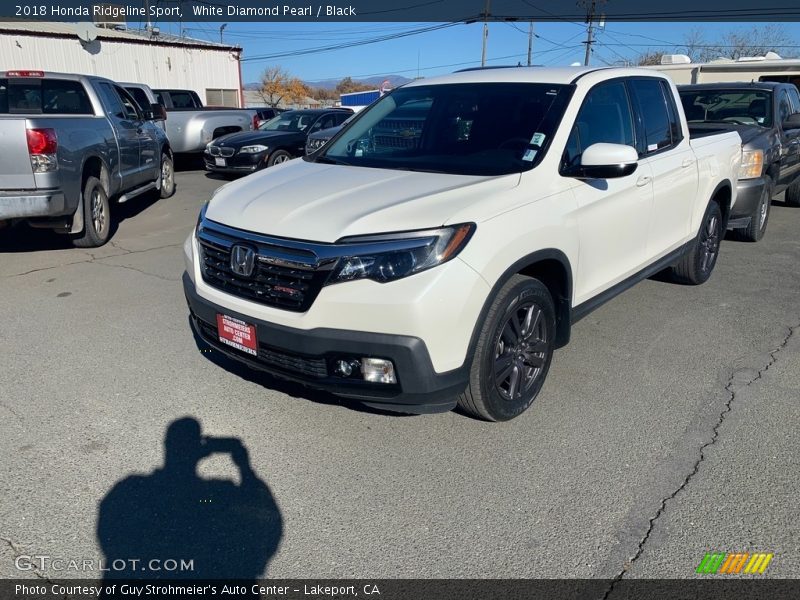 White Diamond Pearl / Black 2018 Honda Ridgeline Sport