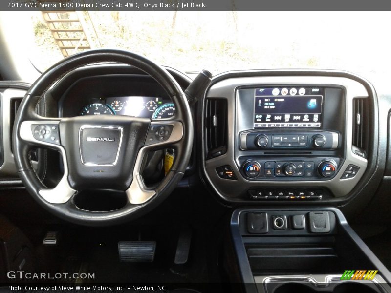 Onyx Black / Jet Black 2017 GMC Sierra 1500 Denali Crew Cab 4WD