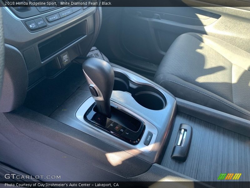 White Diamond Pearl / Black 2018 Honda Ridgeline Sport