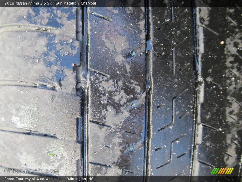 Gun Metallic / Charcoal 2018 Nissan Altima 2.5 SR