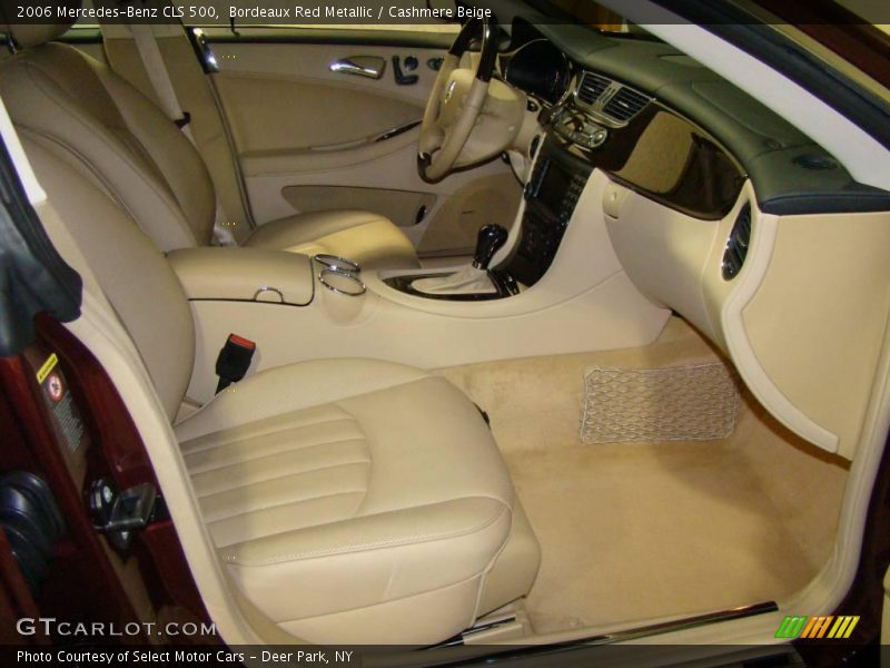 Bordeaux Red Metallic / Cashmere Beige 2006 Mercedes-Benz CLS 500