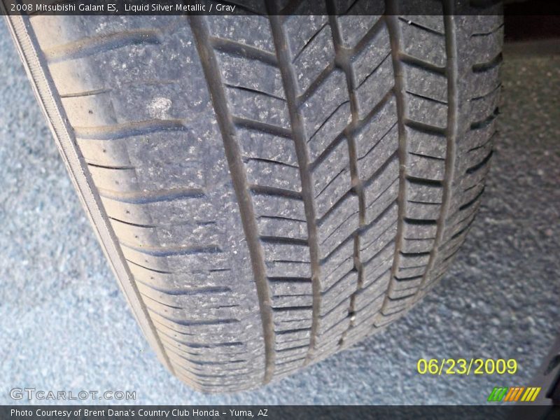 Liquid Silver Metallic / Gray 2008 Mitsubishi Galant ES