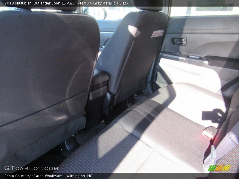 Mercury Gray Metallic / Black 2018 Mitsubishi Outlander Sport ES AWC