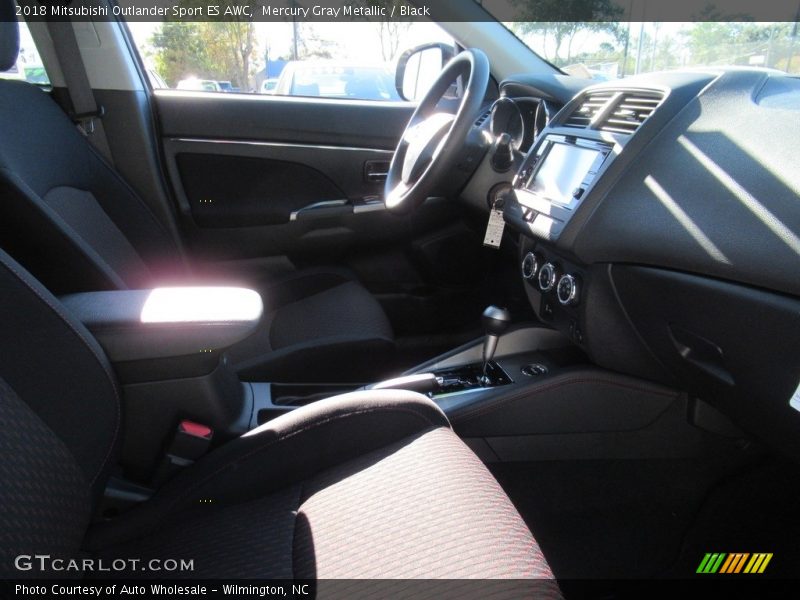 Mercury Gray Metallic / Black 2018 Mitsubishi Outlander Sport ES AWC