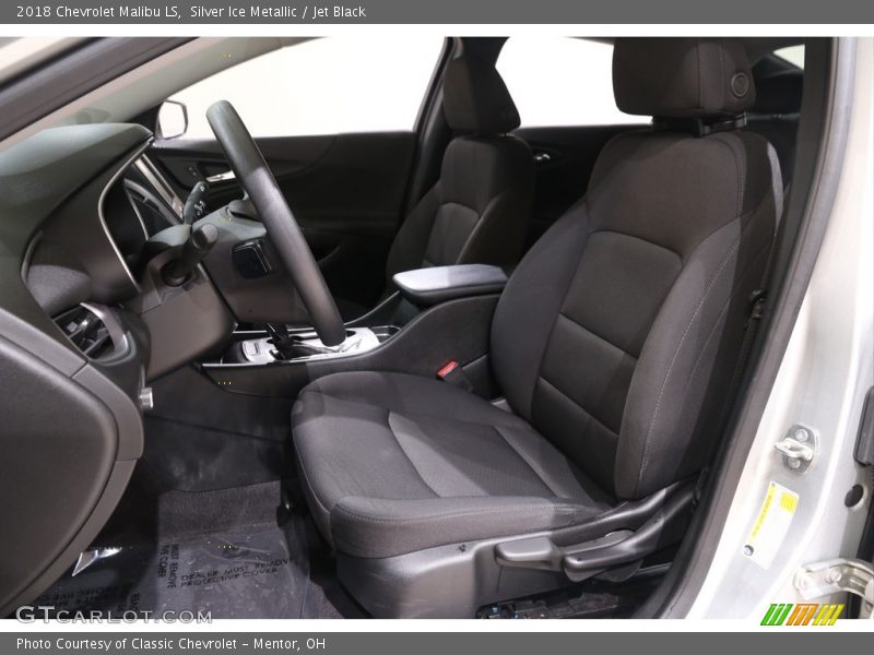 Silver Ice Metallic / Jet Black 2018 Chevrolet Malibu LS