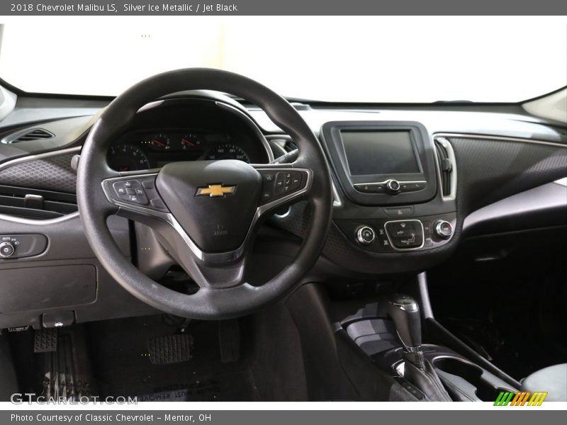 Silver Ice Metallic / Jet Black 2018 Chevrolet Malibu LS