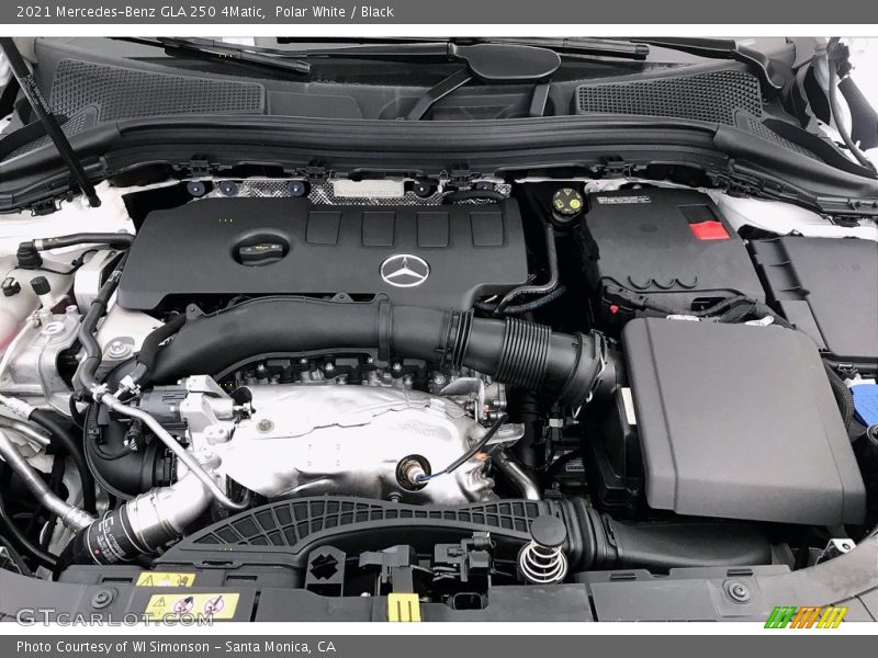 Polar White / Black 2021 Mercedes-Benz GLA 250 4Matic
