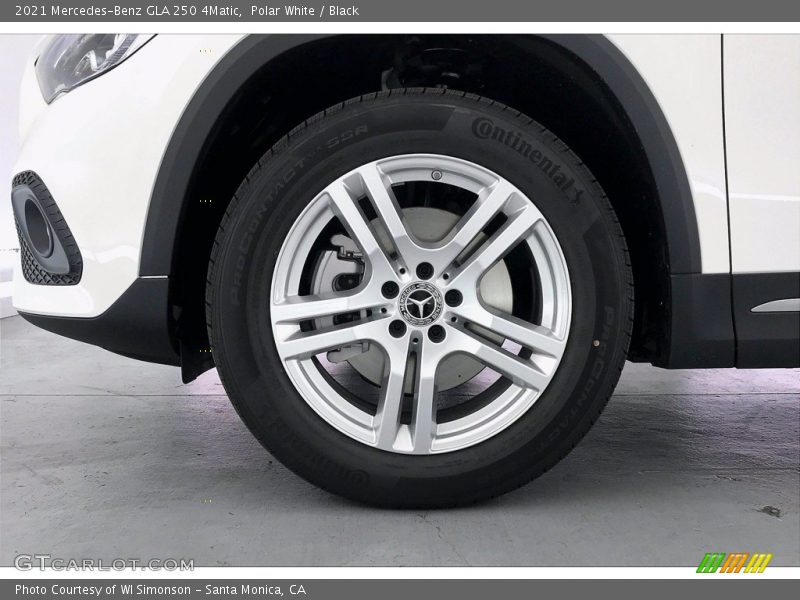 Polar White / Black 2021 Mercedes-Benz GLA 250 4Matic