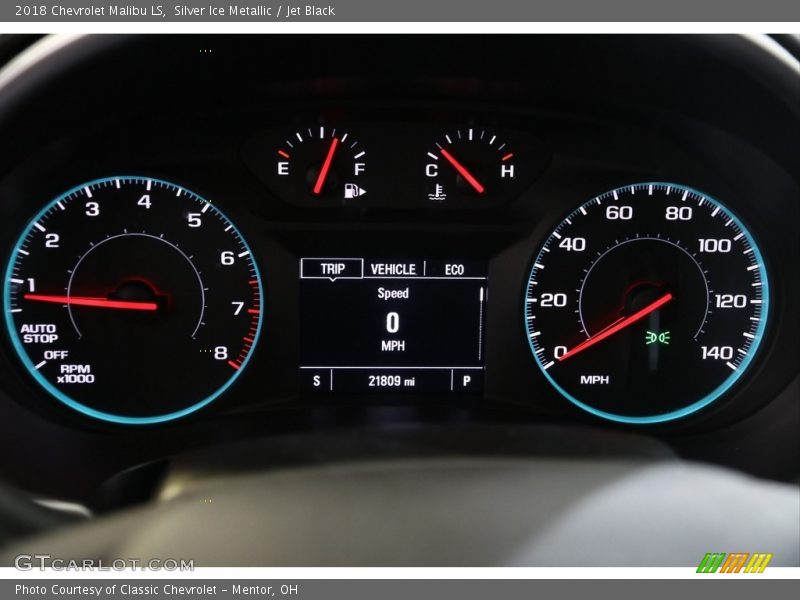 Silver Ice Metallic / Jet Black 2018 Chevrolet Malibu LS