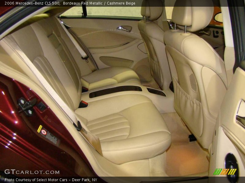Bordeaux Red Metallic / Cashmere Beige 2006 Mercedes-Benz CLS 500