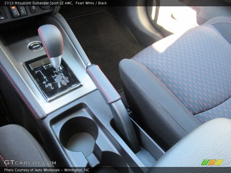 Pearl White / Black 2019 Mitsubishi Outlander Sport LE AWC