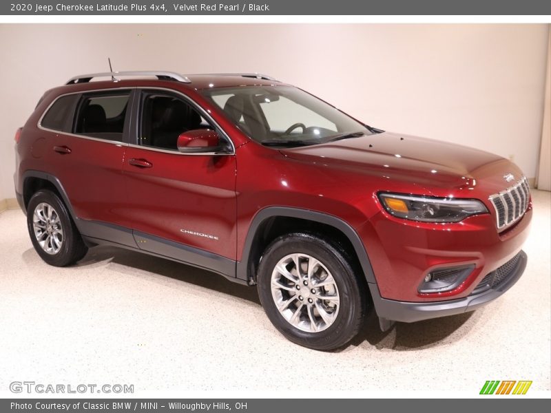 Velvet Red Pearl / Black 2020 Jeep Cherokee Latitude Plus 4x4