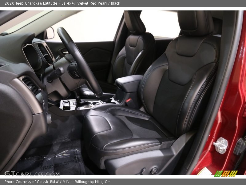 Velvet Red Pearl / Black 2020 Jeep Cherokee Latitude Plus 4x4