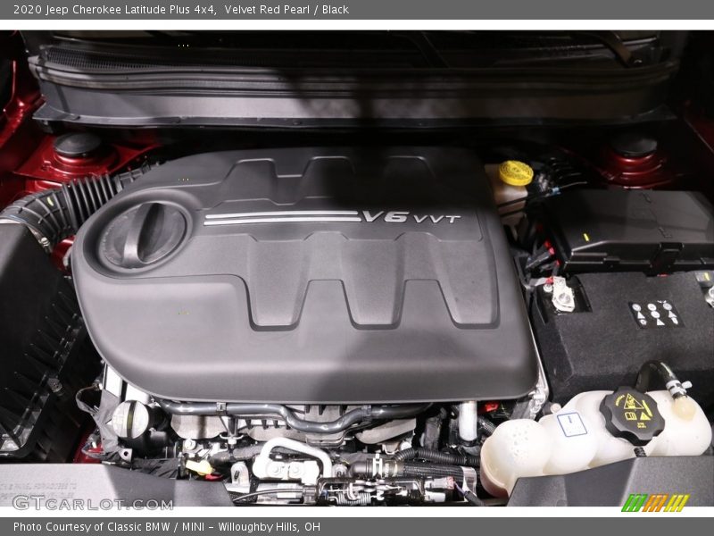 Velvet Red Pearl / Black 2020 Jeep Cherokee Latitude Plus 4x4