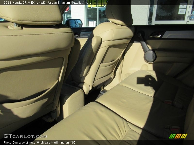 Urban Titanium Metallic / Ivory 2011 Honda CR-V EX-L 4WD