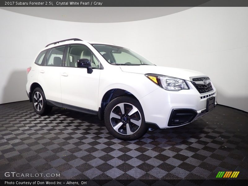 Crystal White Pearl / Gray 2017 Subaru Forester 2.5i