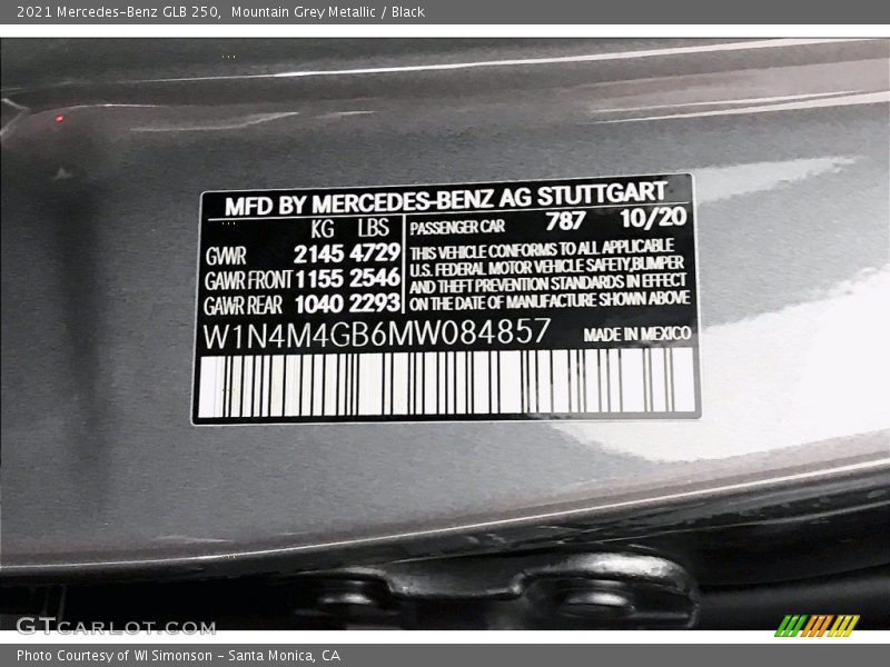 Mountain Grey Metallic / Black 2021 Mercedes-Benz GLB 250