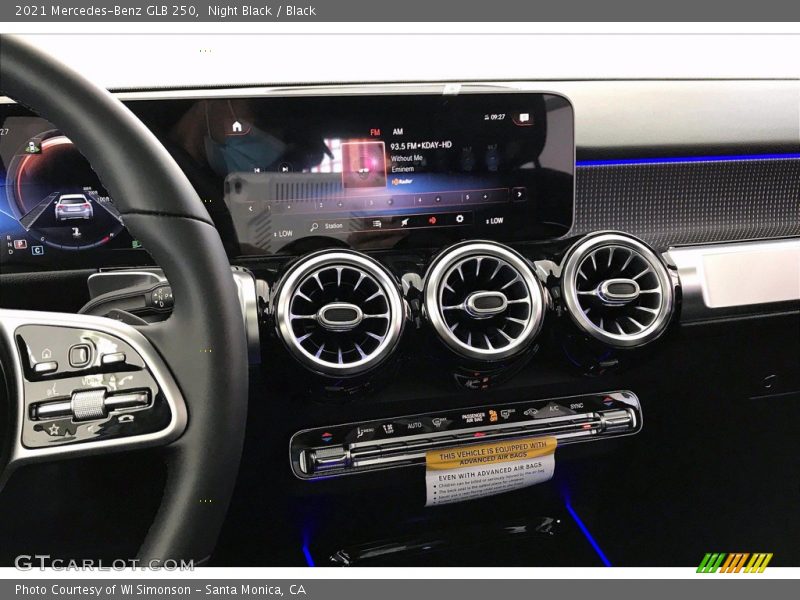 Night Black / Black 2021 Mercedes-Benz GLB 250
