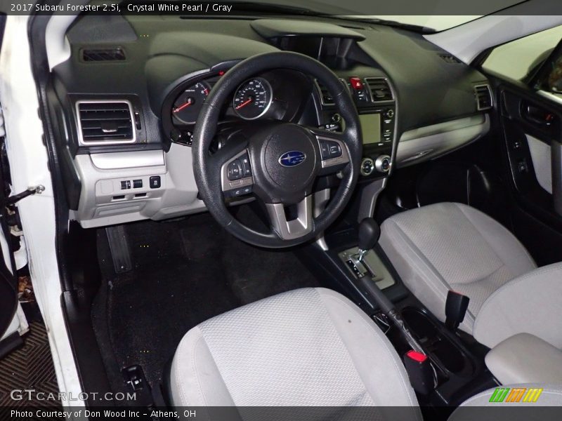 Crystal White Pearl / Gray 2017 Subaru Forester 2.5i