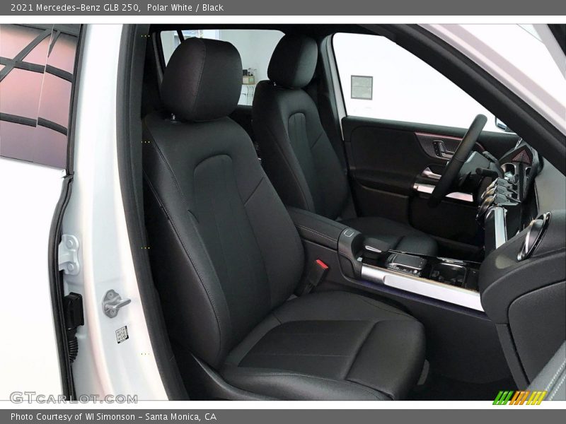 Polar White / Black 2021 Mercedes-Benz GLB 250