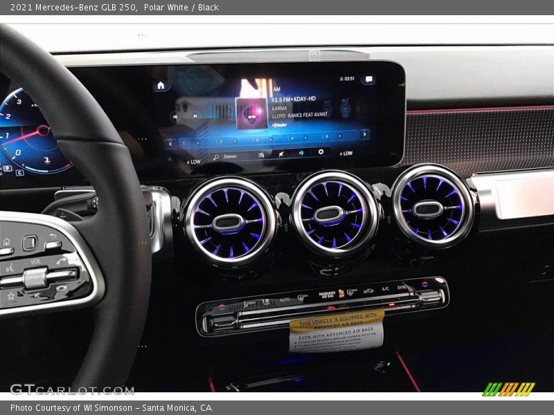 Polar White / Black 2021 Mercedes-Benz GLB 250
