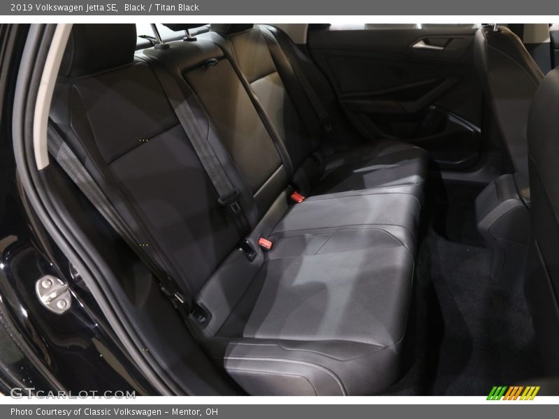Black / Titan Black 2019 Volkswagen Jetta SE