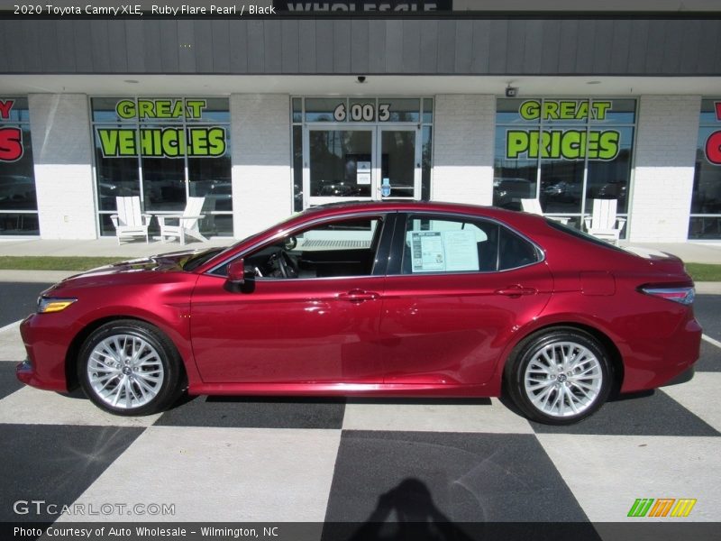 Ruby Flare Pearl / Black 2020 Toyota Camry XLE