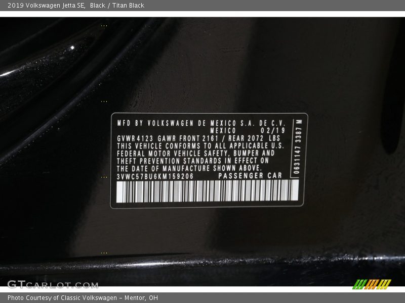 Black / Titan Black 2019 Volkswagen Jetta SE