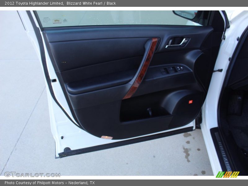 Blizzard White Pearl / Black 2012 Toyota Highlander Limited