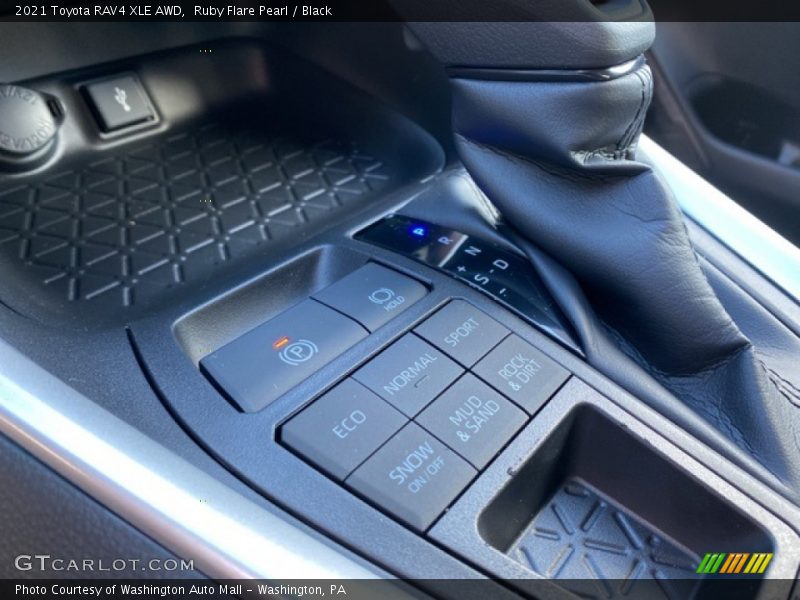Ruby Flare Pearl / Black 2021 Toyota RAV4 XLE AWD