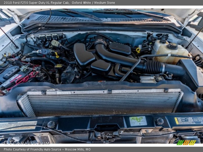Oxford White / Medium Stone 2010 Ford F250 Super Duty XL Regular Cab