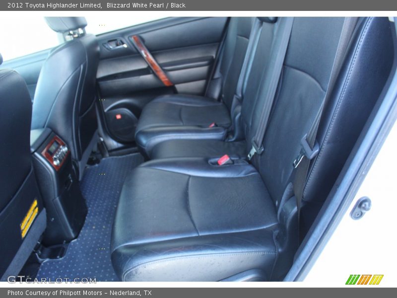 Blizzard White Pearl / Black 2012 Toyota Highlander Limited