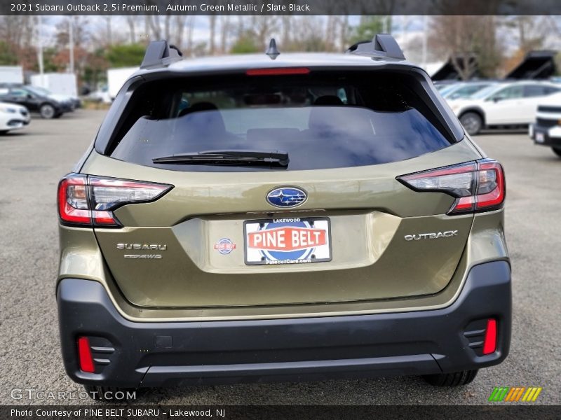 Autumn Green Metallic / Slate Black 2021 Subaru Outback 2.5i Premium