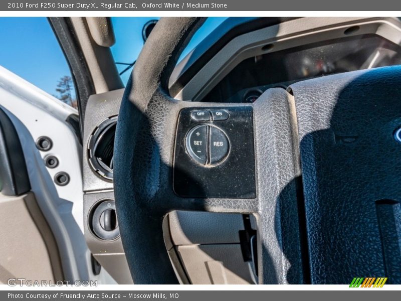 Oxford White / Medium Stone 2010 Ford F250 Super Duty XL Regular Cab