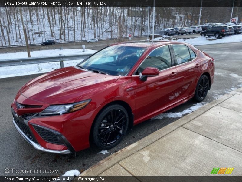 Ruby Flare Pearl / Black 2021 Toyota Camry XSE Hybrid