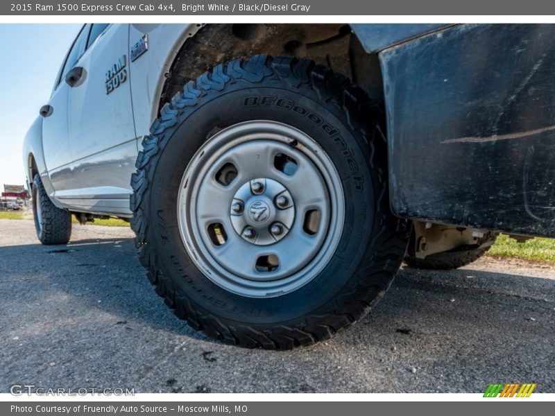 Bright White / Black/Diesel Gray 2015 Ram 1500 Express Crew Cab 4x4