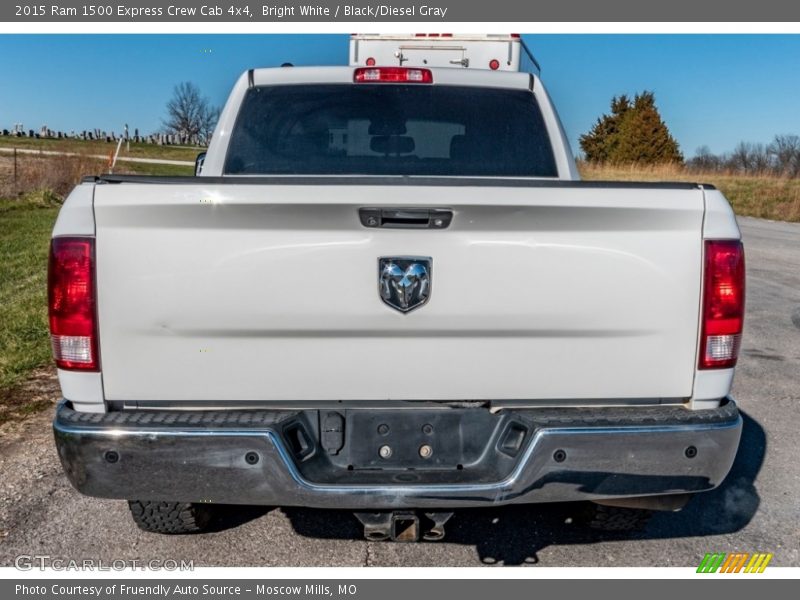 Bright White / Black/Diesel Gray 2015 Ram 1500 Express Crew Cab 4x4