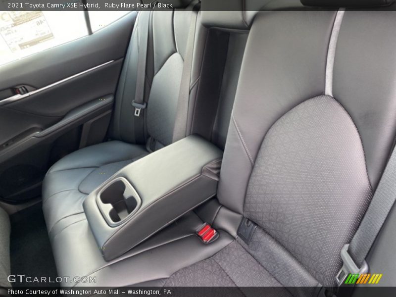 Ruby Flare Pearl / Black 2021 Toyota Camry XSE Hybrid
