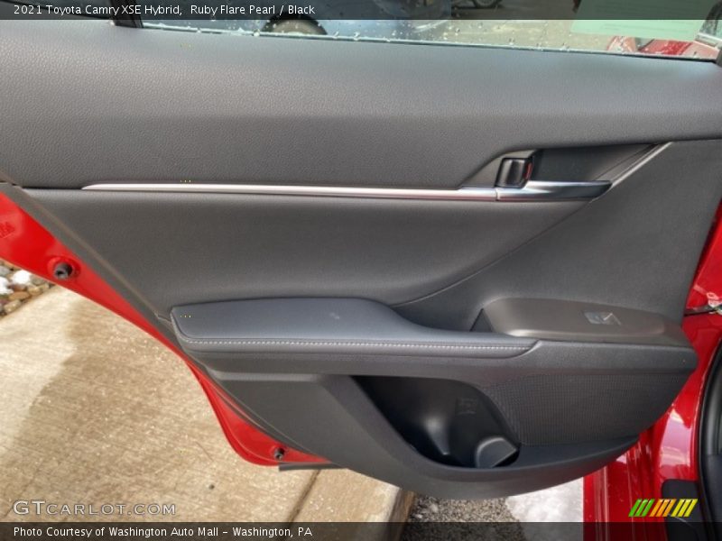 Ruby Flare Pearl / Black 2021 Toyota Camry XSE Hybrid