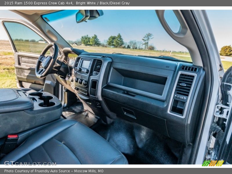 Bright White / Black/Diesel Gray 2015 Ram 1500 Express Crew Cab 4x4