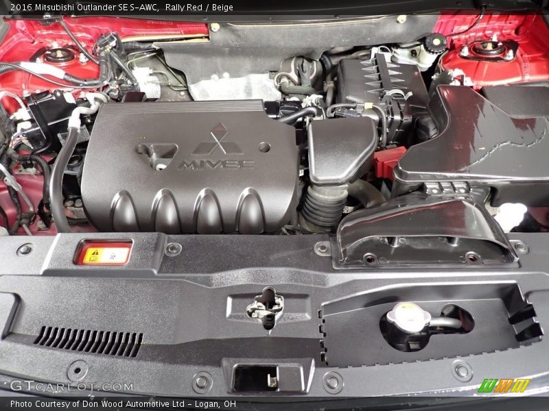 Rally Red / Beige 2016 Mitsubishi Outlander SE S-AWC