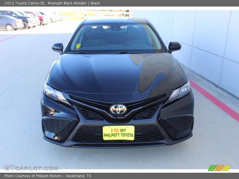 Midnight Black Metallic / Black 2021 Toyota Camry SE