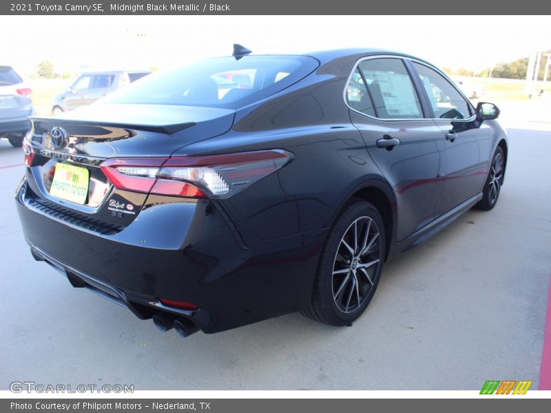 Midnight Black Metallic / Black 2021 Toyota Camry SE
