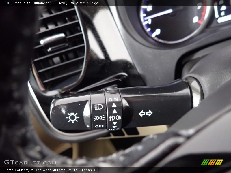 Controls of 2016 Outlander SE S-AWC
