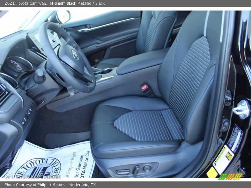 Midnight Black Metallic / Black 2021 Toyota Camry SE