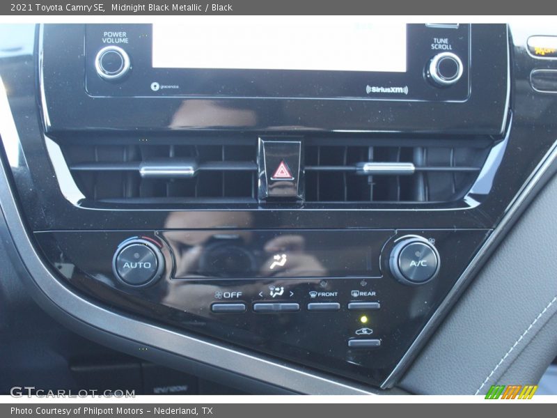 Midnight Black Metallic / Black 2021 Toyota Camry SE